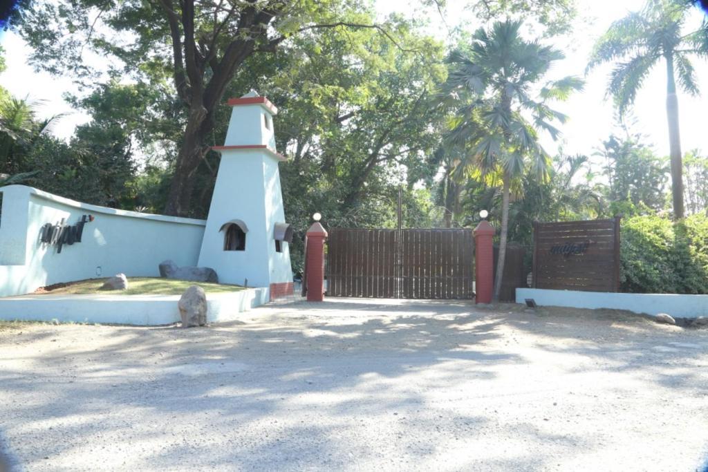 Hotel Outpost@Alibaug Alībāg Zewnętrze zdjęcie